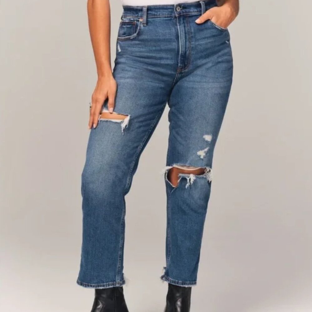 Abercrombie & Fitch Women's Ultra High Rise Ankle Straight Jeans Size 26